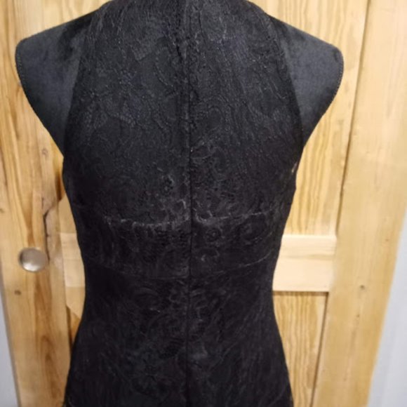Black Lace Formal Dress - Picture 4 of 6